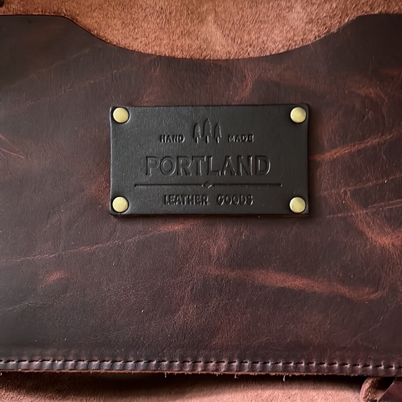 NEW Portland Leather Unicorn Lava Large Classic Tote! - Picture 7 of 10